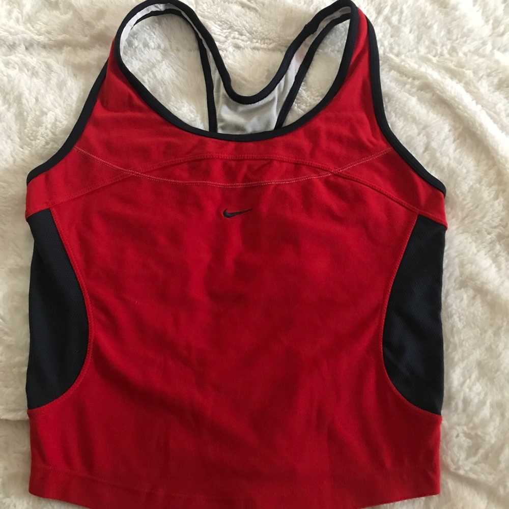 Nike workout tank crop